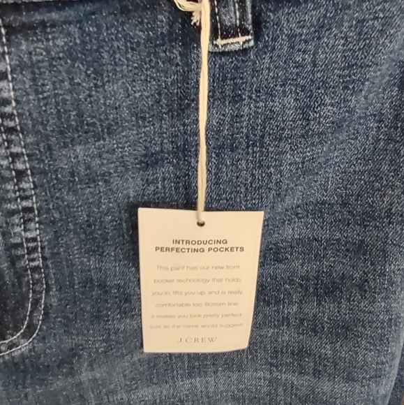 NWT JCrew Perfecting Pockets High Rise Wide Leg Cropped jeans - size 31 - Picture 4 of 5